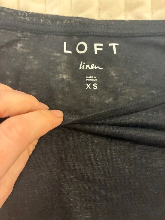 LOFT Linen Black Scoop Neck Short Sleeve Tee NEW XS - Picture 3 of 7